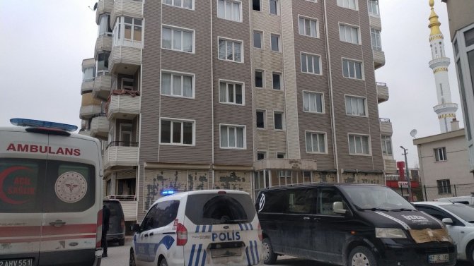 Konya'da eski ortağının evini bastı 5 kişiyi yaraladı