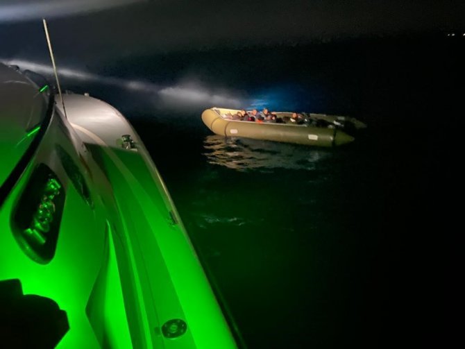 25 düzensiz göçmen yakalandı