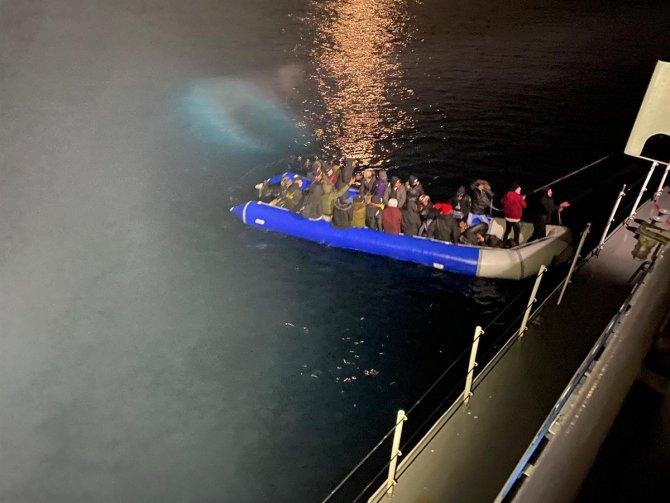 39 düzensiz göçmen kurtarıldı