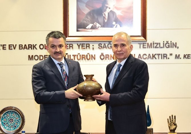 Bakan Pakdemirli, Denizli’yi Ege’ye örnek gösterdi