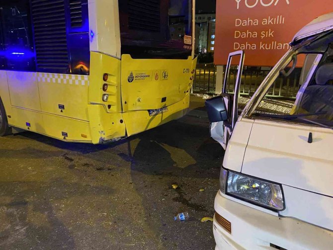 E-5’te zincirleme trafik kazası: 2 yaralı