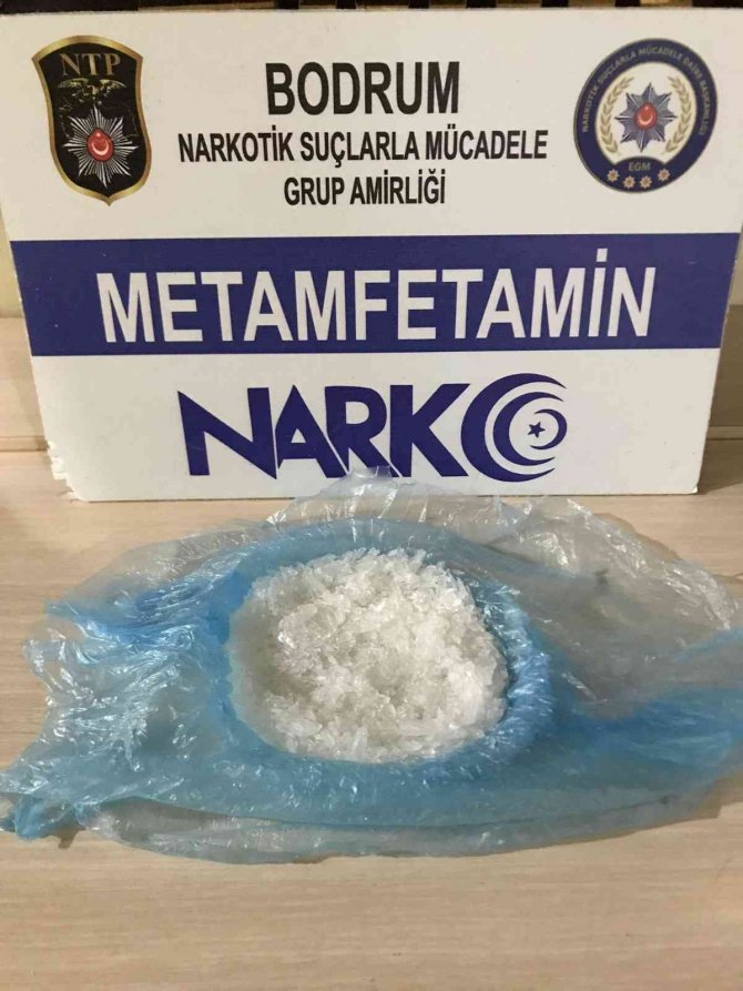 Otogarda uyuşturucu ile yakalandı