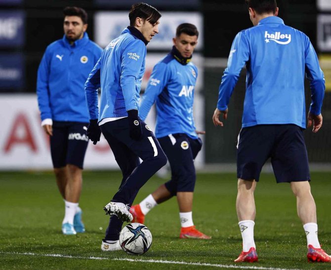 Fenerbahçe, Hatayspor maçı hazırlıklarını tamamladı