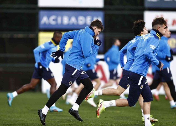 Fenerbahçe, Hatayspor maçı hazırlıklarını tamamladı