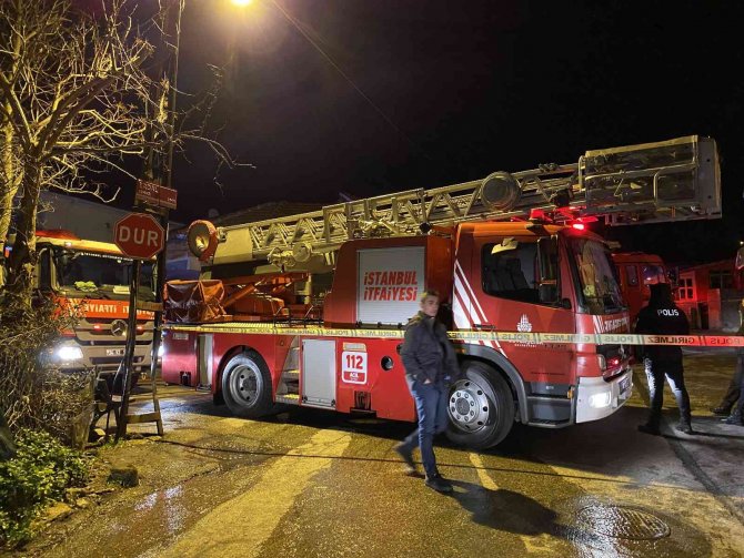 Panodan sızan doğalgaz alev aldı