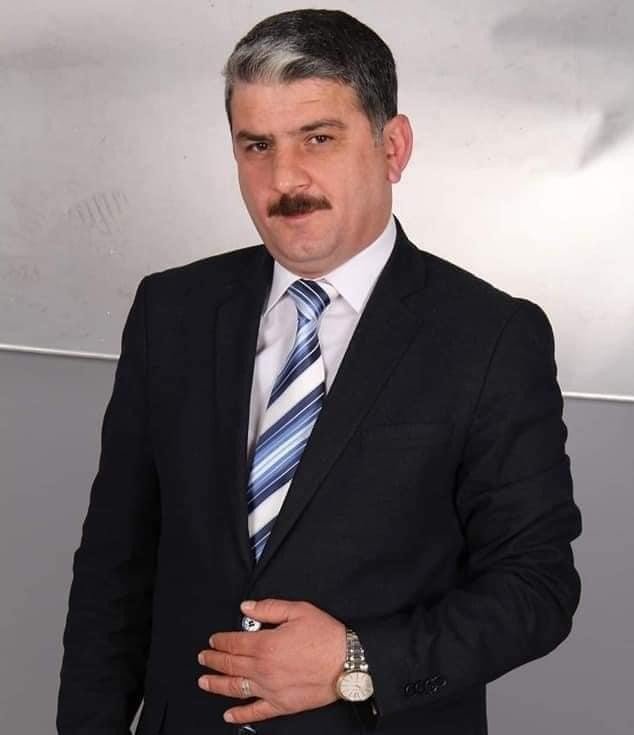 Cenaze taşıyan yolcu otobüsünde ölen 3 kişi toprağa verildi