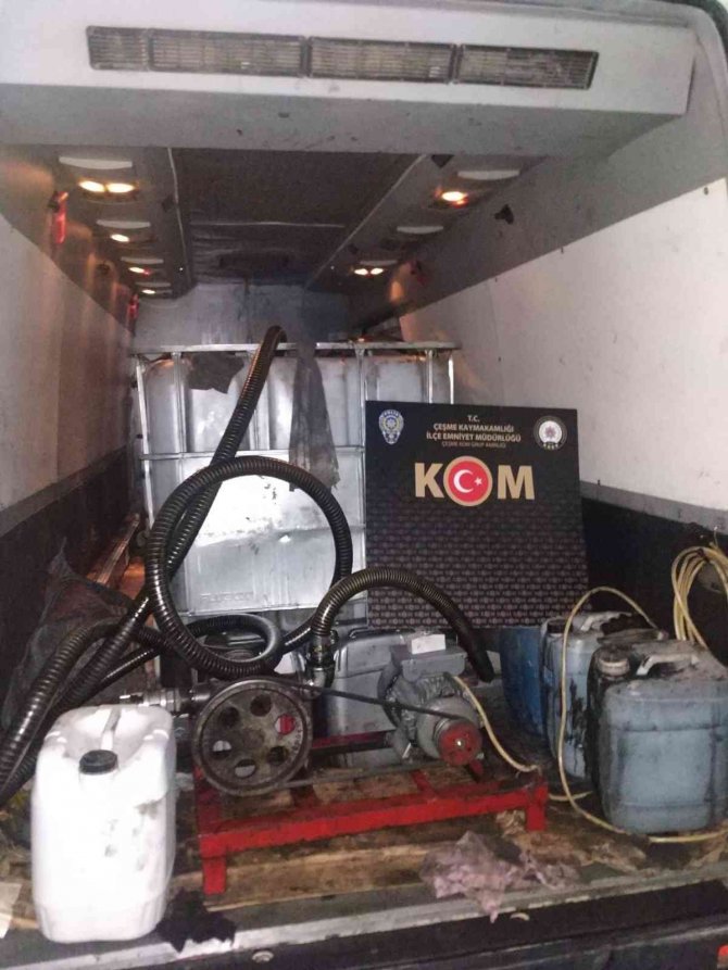 Çeşme’de 2 bin litre kaçak akaryakıt ele geçirildi