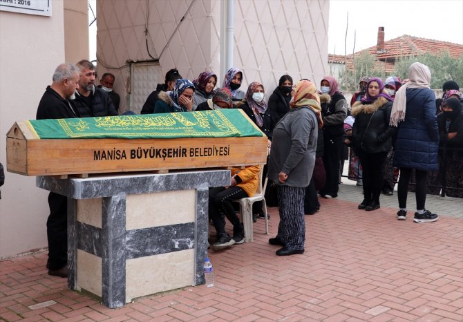 Konya'daki otobüs kazasında hayatını kaybedenler son yolculuklarına uğurlanıyor