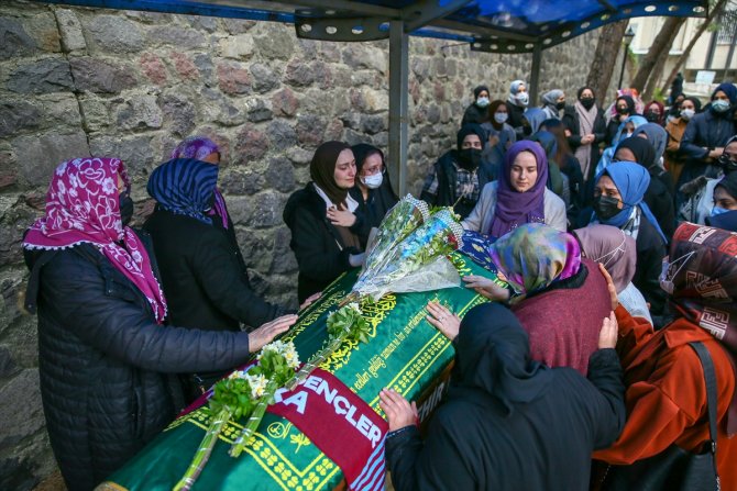 Konya'daki otobüs kazasında hayatını kaybedenler son yolculuklarına uğurlanıyor