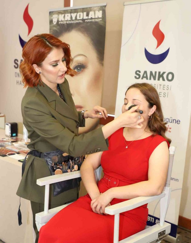 Romatizmalı hastalara moral etkinliği