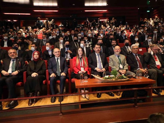 Bakan Kurum: “Türkiye’nin acilen kapsamlı bir İklim Kanunu’na ihtiyacı var”