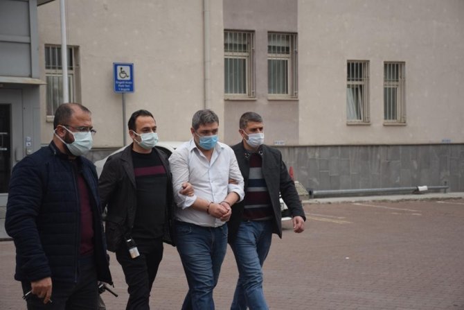 Eski eşini öldürüp yol kenarına bırakan adama müebbet hapis