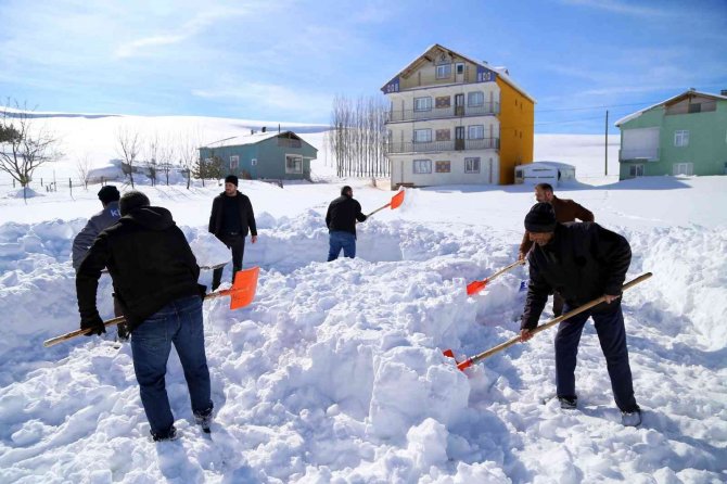 Kar üstünde 30 yıllık gelenek