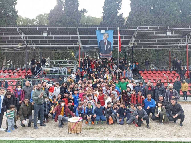 Sarayköyspor evinde rahat kazandı