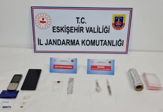 Yabancı uyruklu şahsın evinde uyuşturucu çıktı