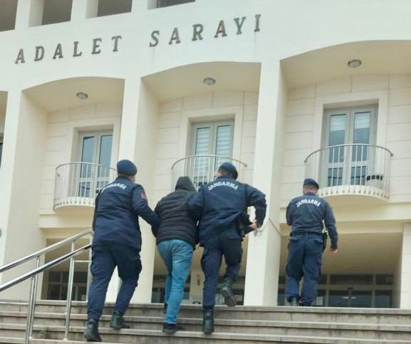 14 yıl hapis cezası vardı, yol kontrol noktasında yakalandı