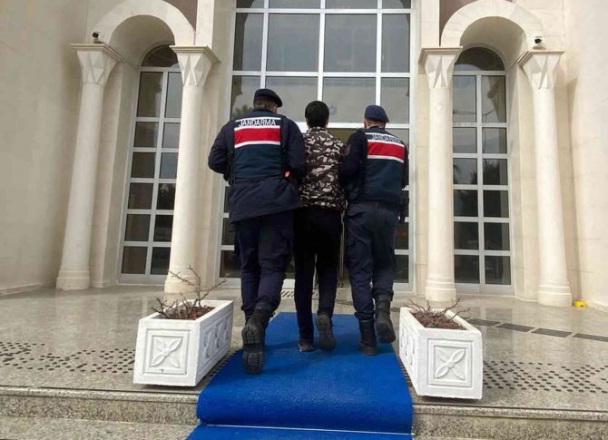 5 yıl 10 ay hapis cezası ile aranıyordu, yakalandı