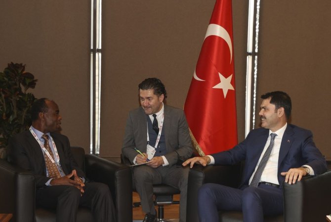 Bakan Kurum, Dünya Bankası Türkiye Direktörü ile görüştü