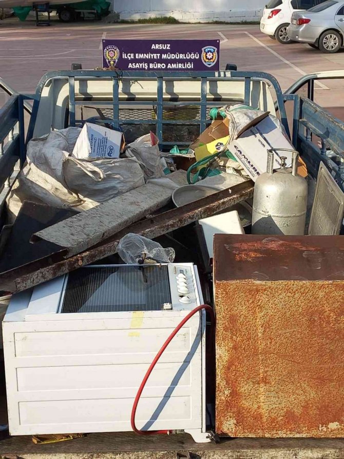 Fabrika hırsızları yakalandı