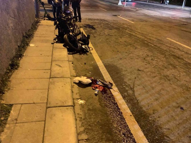 Ters istikamete dönen sürücü kazaya neden oldu: 1 yaralı