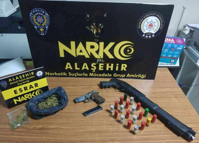 Manisa’da uyuşturucudan 2 tutuklama