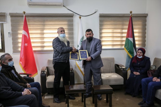 İHH, Gazze'de okul yapacak