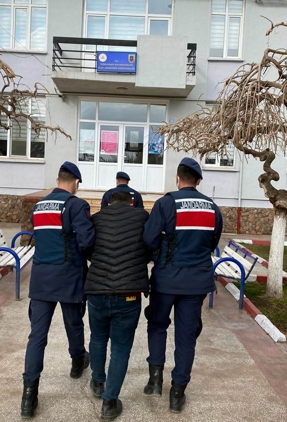 Kablo hırsızı yakalandı