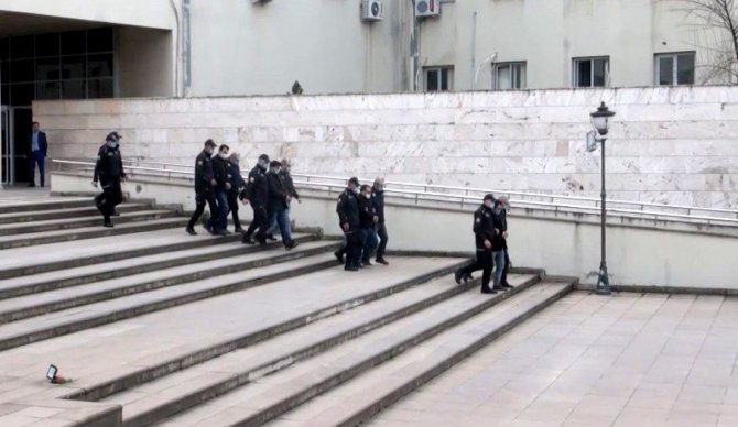 Osmaniye merkezli 6 ildeki FETÖ operasyonunda 4 tutuklama