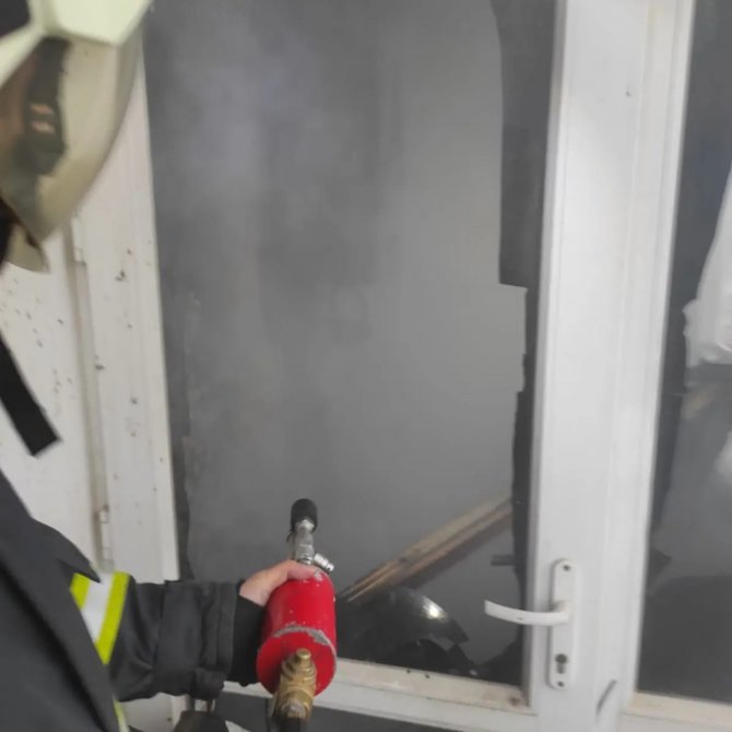 Yalova’da apartman dairesi yangını korkuttu