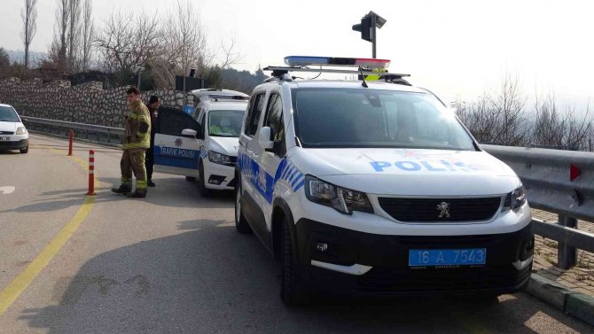 Bursa Uludağ yolunda feci kaza: 3 yaralı