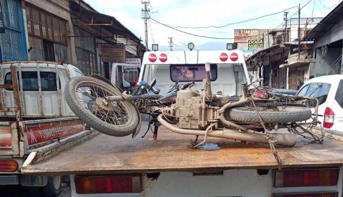 Edremit’te polisin şok hurdacı operasyonu