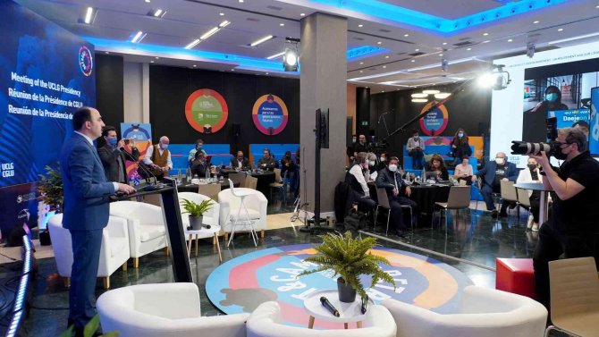 UCLG Eş Başkanı Altay, dünyaya barış çağrısında bulundu