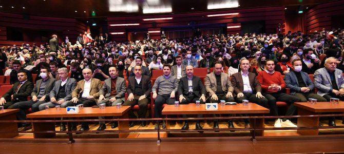 Konya’da "Selçuklu Gençlik Zirvesi" gerçekleştirildi