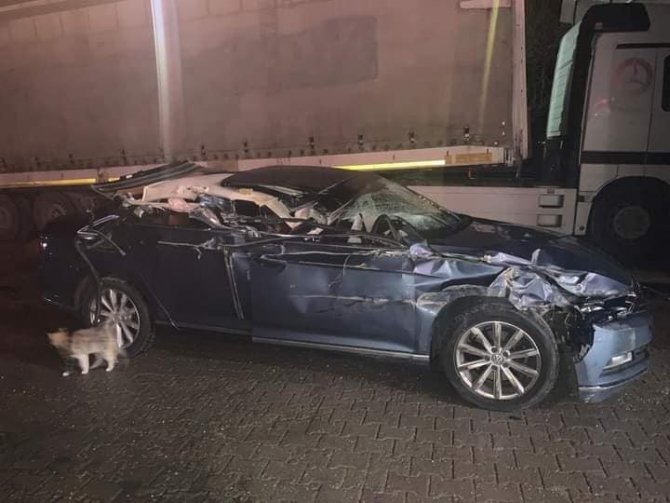 AK Parti Balıkesir milletvekili Canbey kaza geçirdi