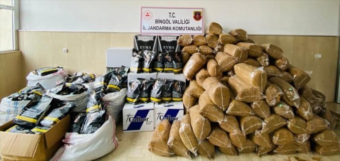 Bin kilogram kaçak tütün ele geçirildi