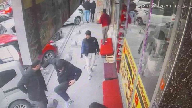 Husumetlisine sokak ortasında ateş açtı