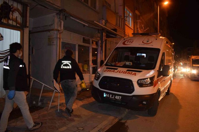 24 yaşındaki genç doğalgaz borusuna asılı bulundu