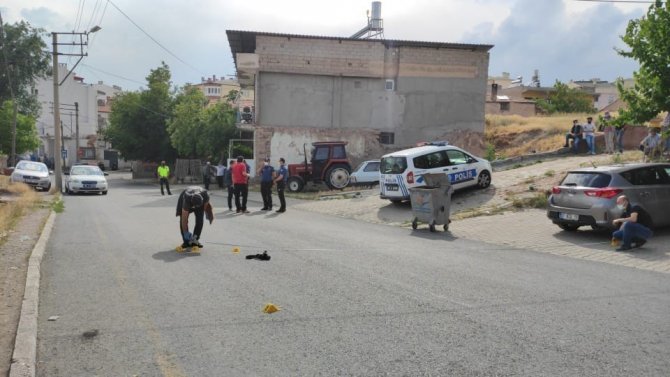 Doktora şiddete hapis cezası