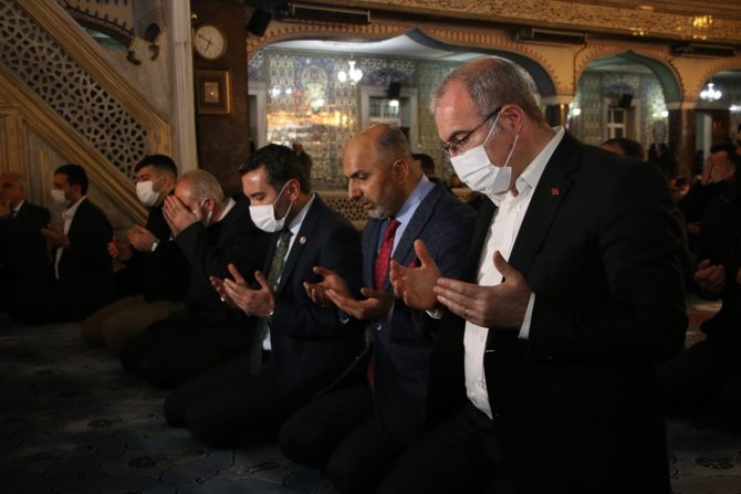 Elazığ’da Osman Paşa ve şehitleri anmak için mevlit programı düzenlendi