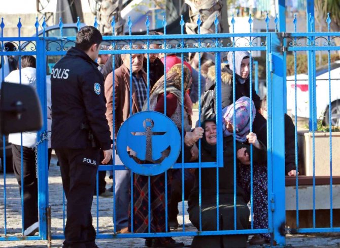 Kayıp oğlunun öldüğünü duyan annenin feryadı yürekleri yaktı