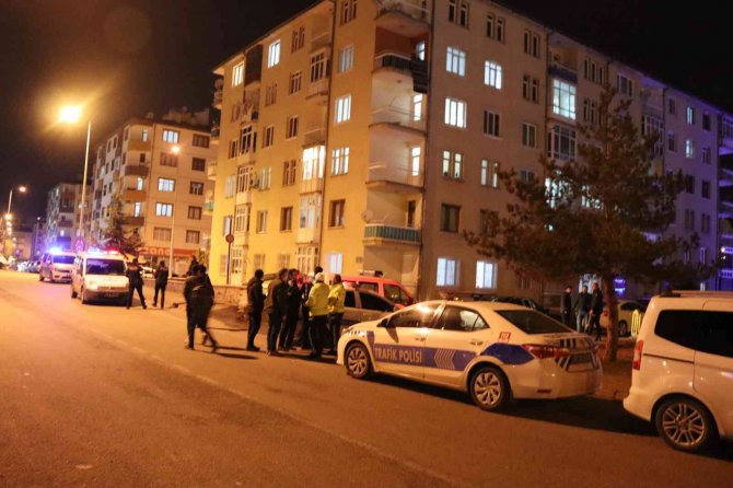 Oğlu gözaltına alınan kadın: "Yapanı alın, oğlumu götürmeyin"