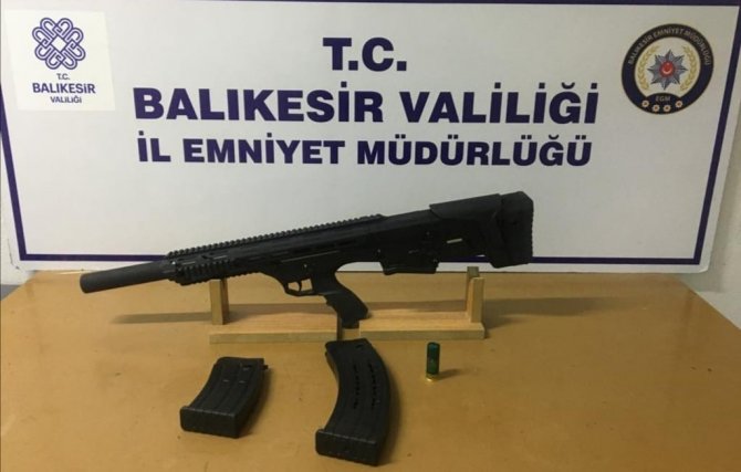 Polis ve jandarma suçlulara göz açtırmıyor