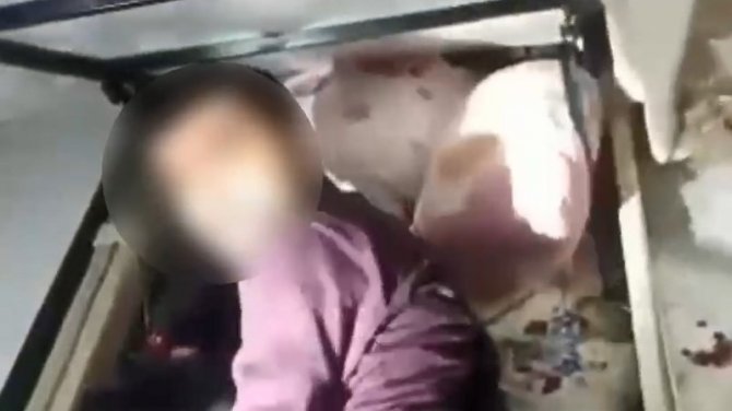 Birçok suçtan aranan şahıs, saklandığı bazanın altına yakalandı