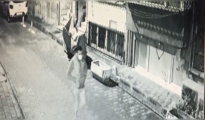 19 araç soyan “Kelebek Atilla” lakaplı hırsız yakalandı