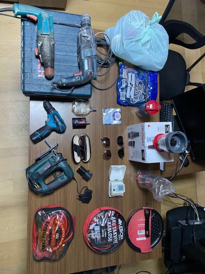 19 araç soyan “Kelebek Atilla” lakaplı hırsız yakalandı