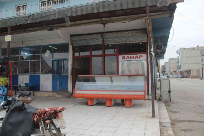 Kasabın jeneratörünün çalınma anı kamerada