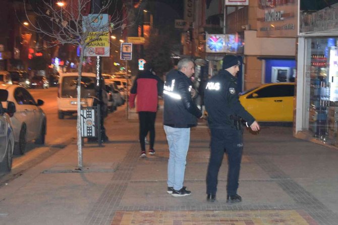 Üç gün önce tehdit etti, bugün bıçakladı