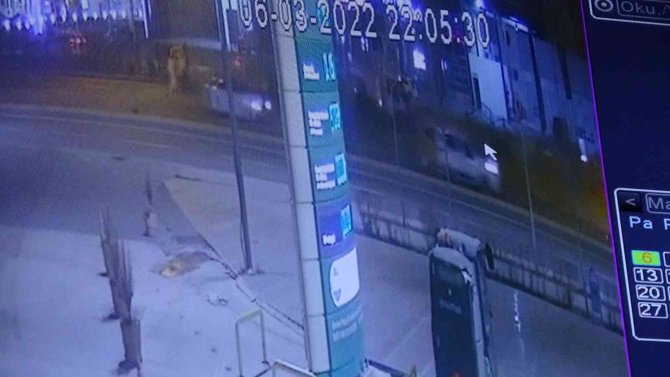 Feci zincirleme kaza: 1 ölü 4 yaralı