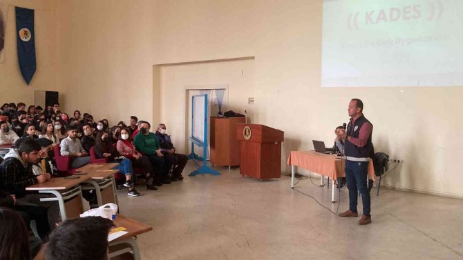 Yüksek okul öğrencilerine "KADES" tanıtıldı