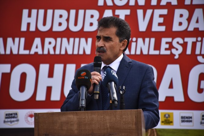 Konya'da yürütülen projeyle çiftçiye arpa, mercimek ve nohut tohumu dağıtıldı